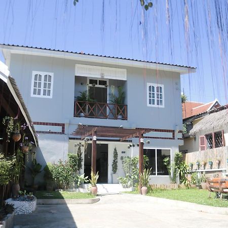 Готель Moon'S House Luangprabang Екстер'єр фото