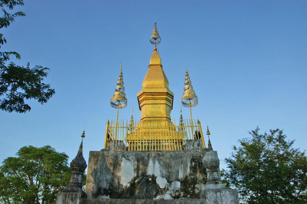 Готель Moon'S House Luangprabang Екстер'єр фото